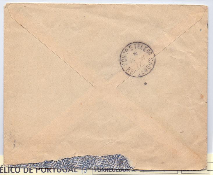 1022 v.jpg -     Lote:    1022 (verso)            Portugal       Descrição:         1926 &mdash; Ceres. Emissão Londres + Porteado do imposto postal * Padrões da Grande Guerra. Sobrescrito circulado registado de Évora (14.11.27) para Reguengos (15.11.27) com selo de 1$20 CE413 + selo  bipartido de $20 CE POR1 usado como selo de recurso do imposto postal em falta na estação. B e MR.        Carta       Valor Base:     &euro; 150,00     Valor Venda:     Retirado     